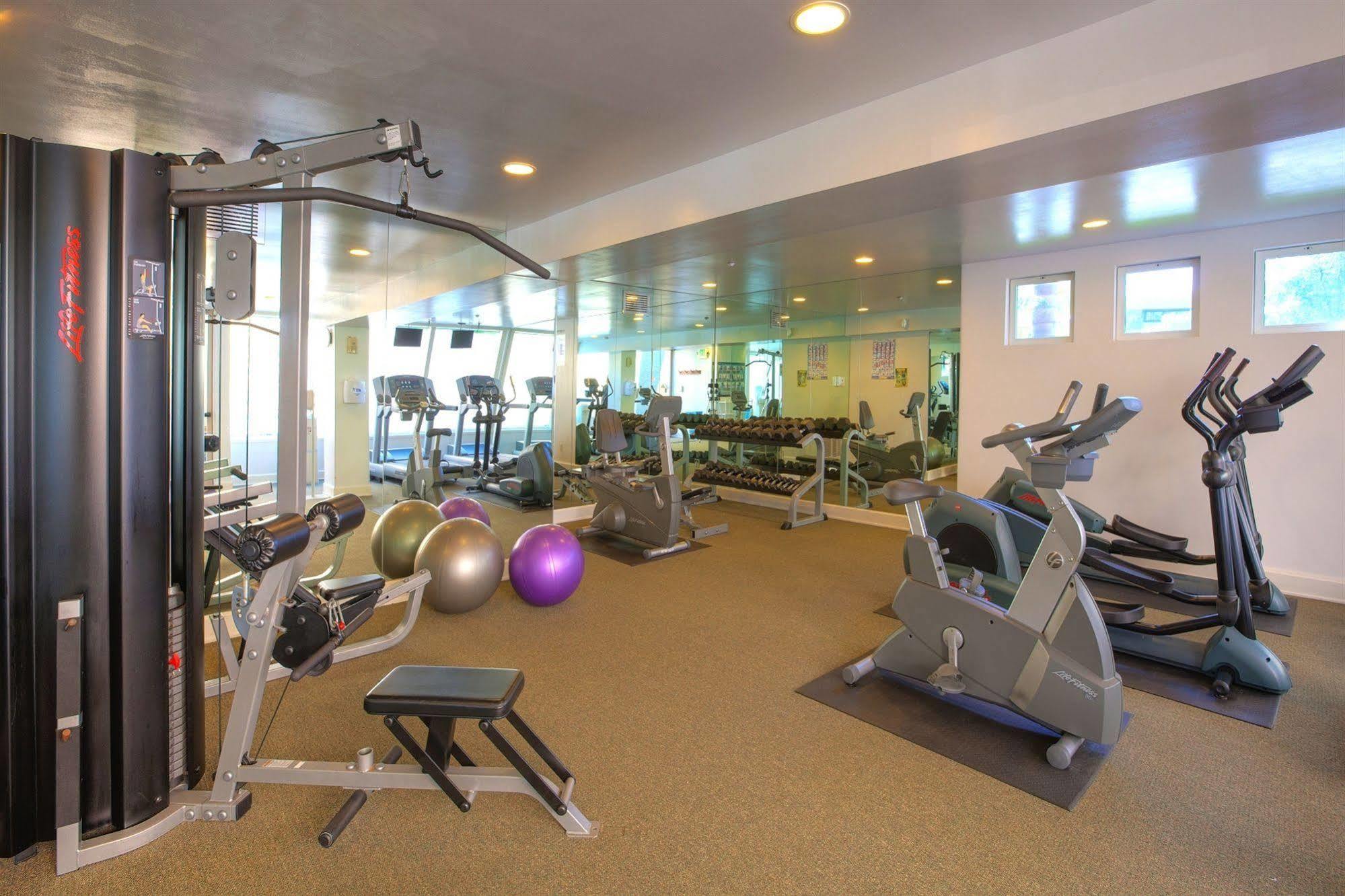 Winners Circle Resort Солана Бич Экстерьер фото
